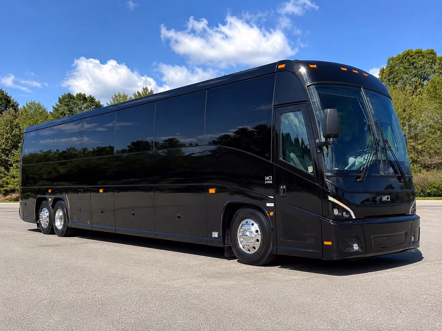 airport transfers for military and government personnel at ilm