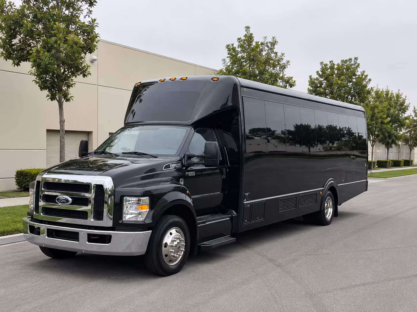 can i book a one way a round trip or a multi day package for a bus rental in wilmington