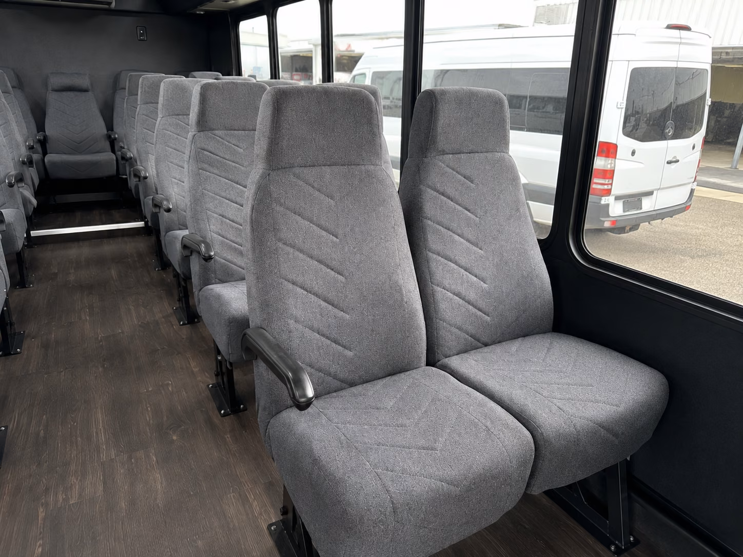 charter buses for large wilmington prom groups and after prom events