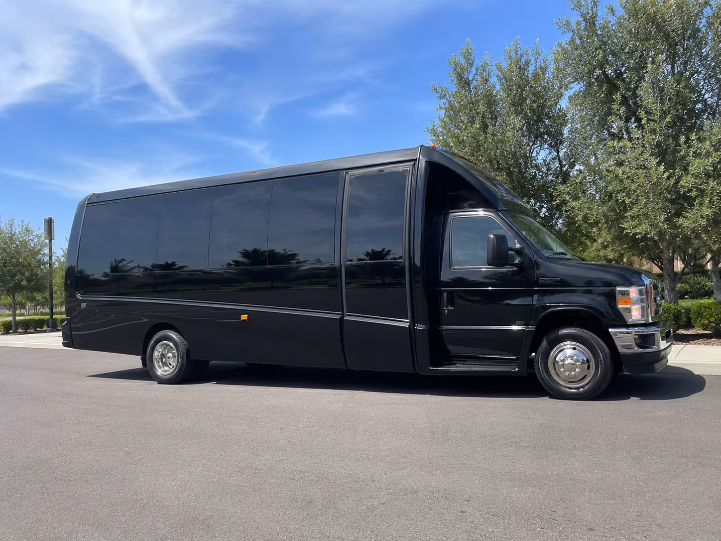 charter buses for wilmington youth group trips and retreats
