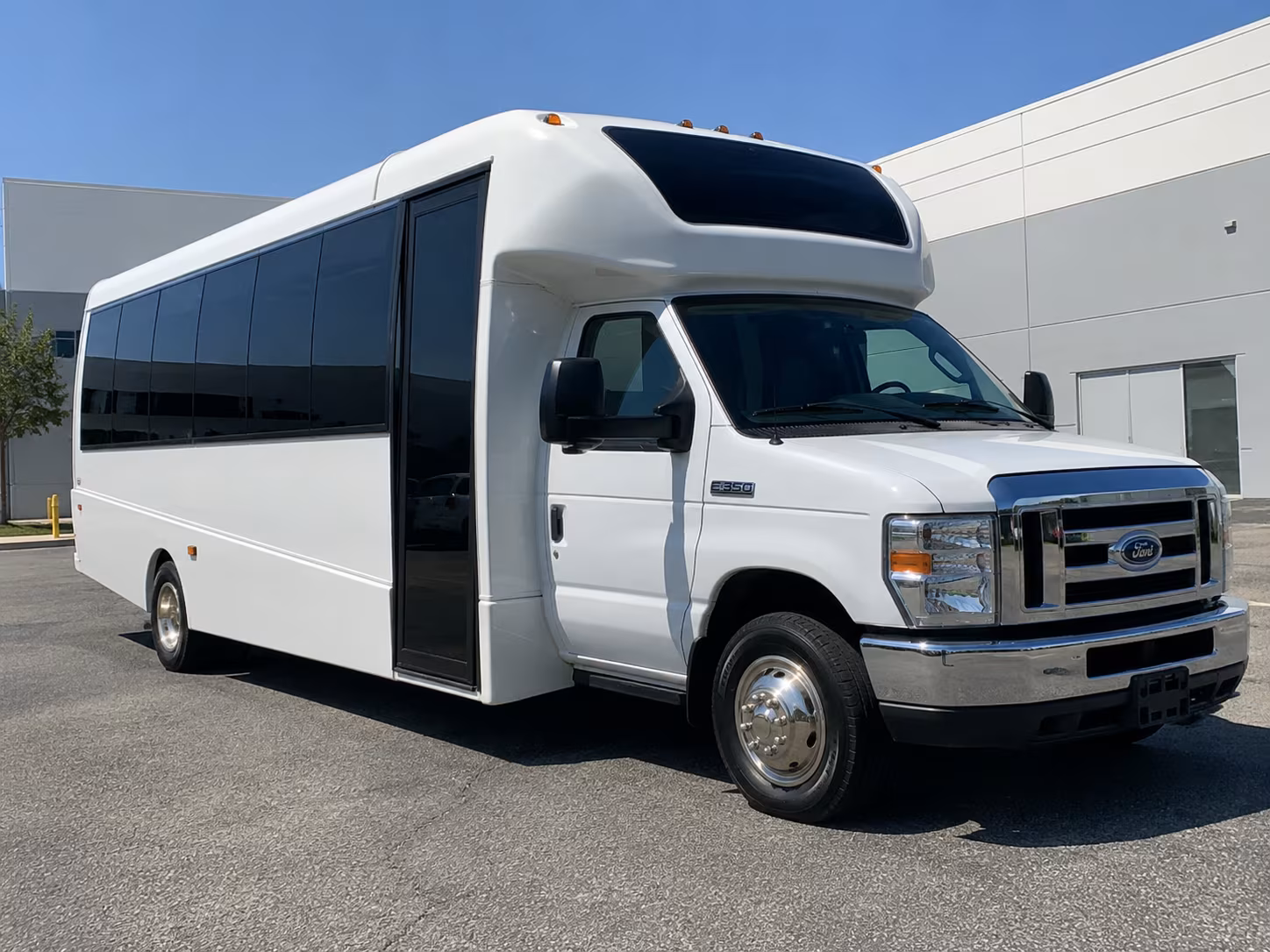 convention center shuttle buses and conference transportation in wilmington