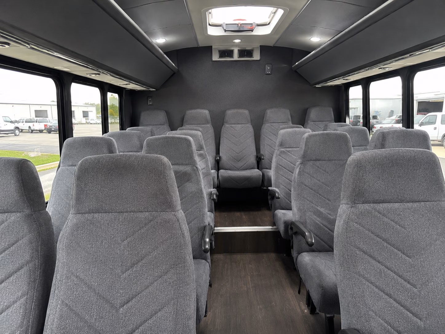 minibus rentals for smaller wilmington prom groups