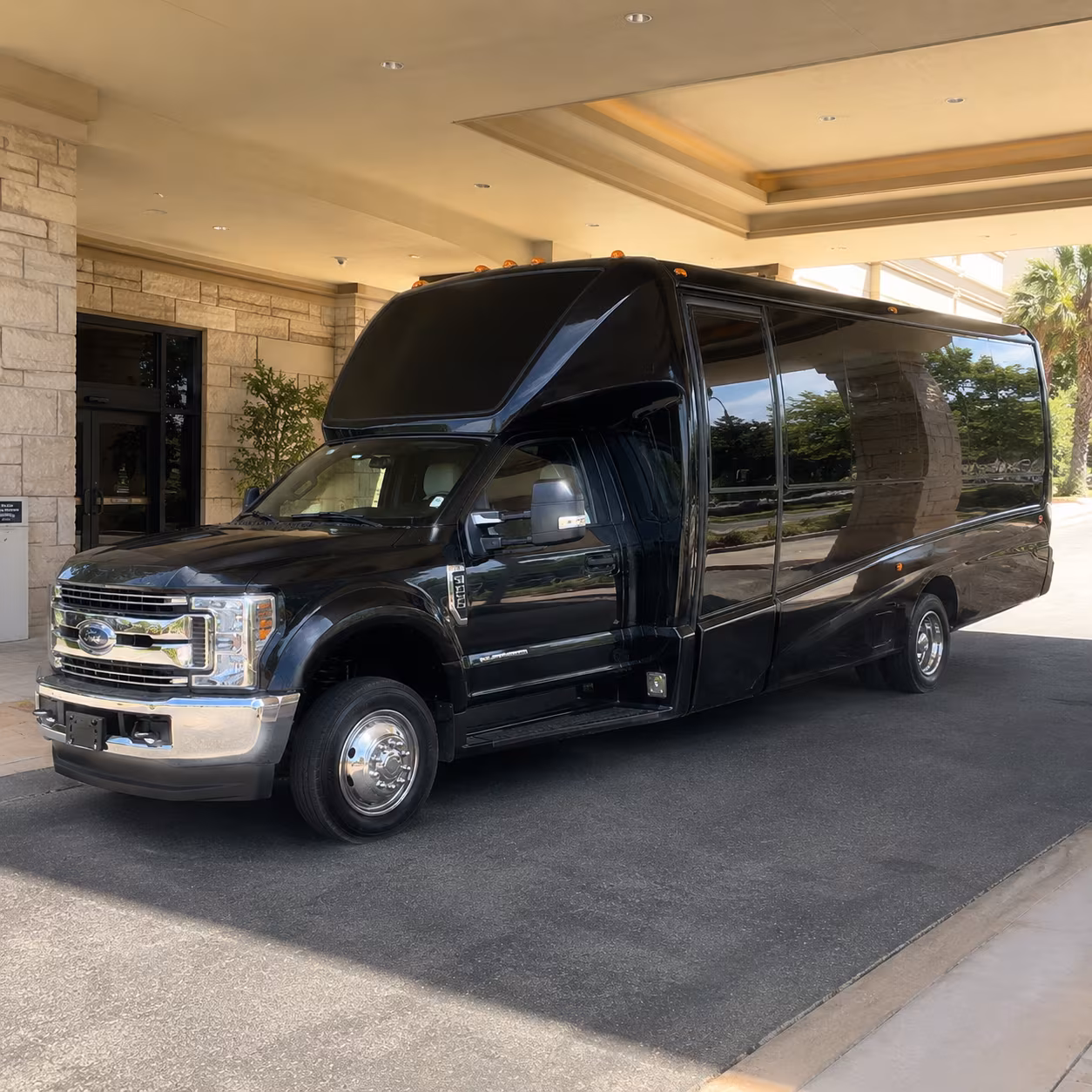 party buses for bachelorette wine tours around wilmington