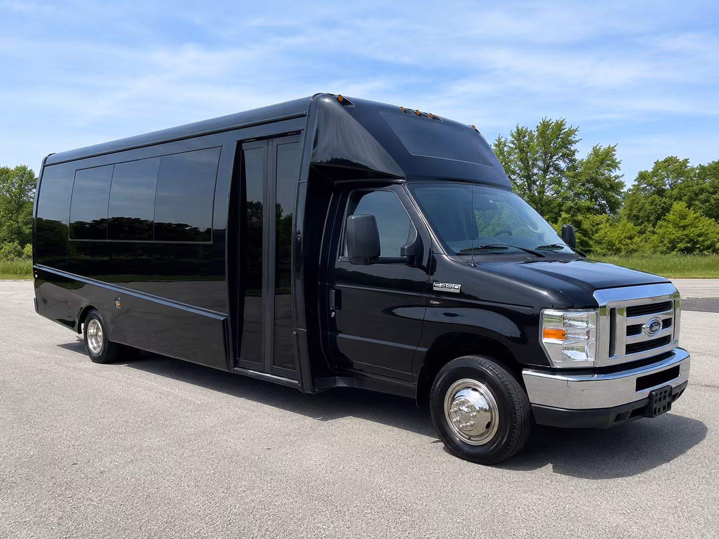 wedding shuttle buses in wilmington north carolina