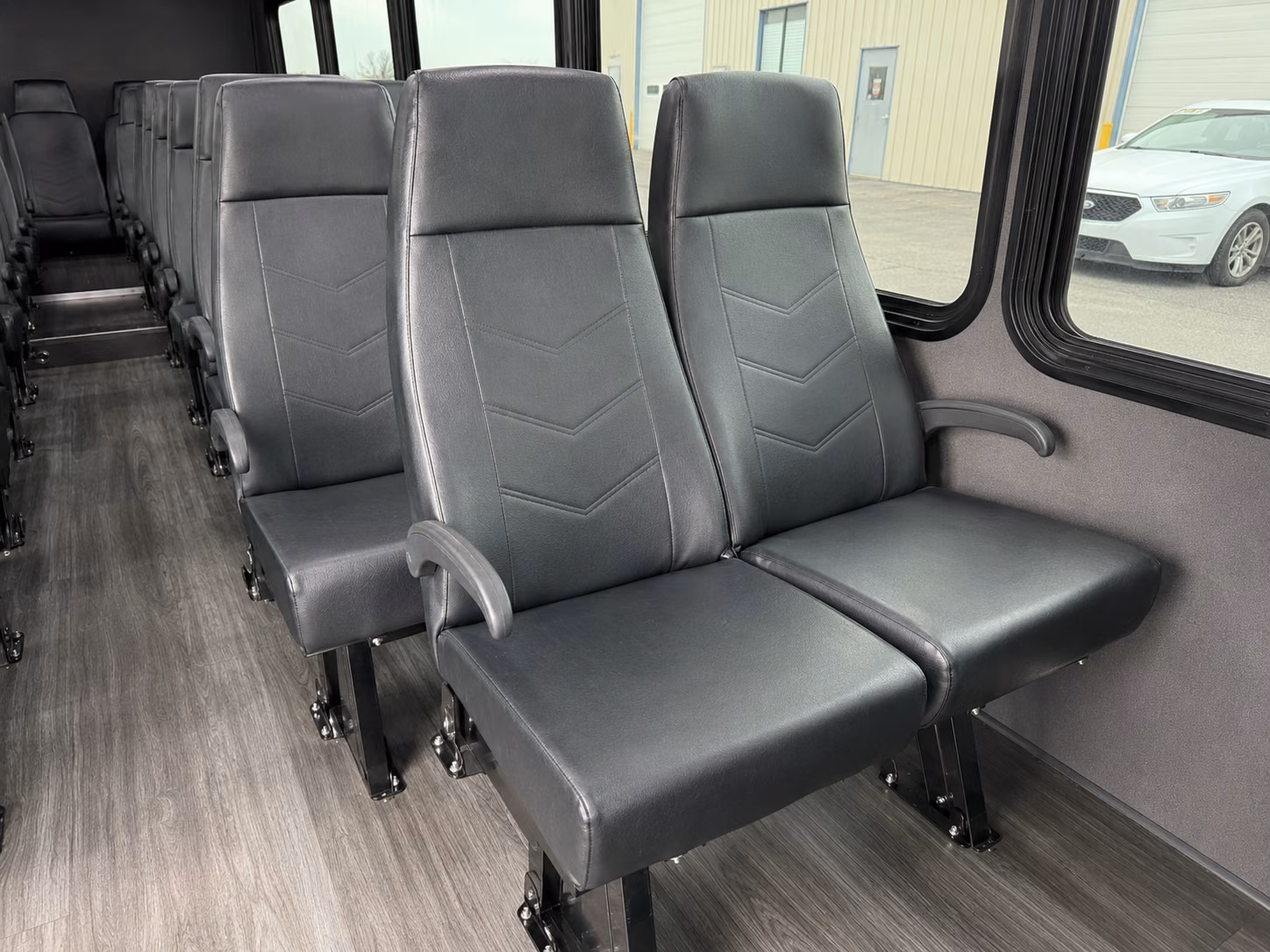 wilmington 15 passenger minibus interior