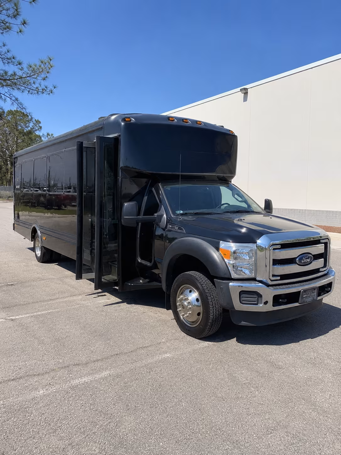 wilmington brewery distillery tour party bus rental