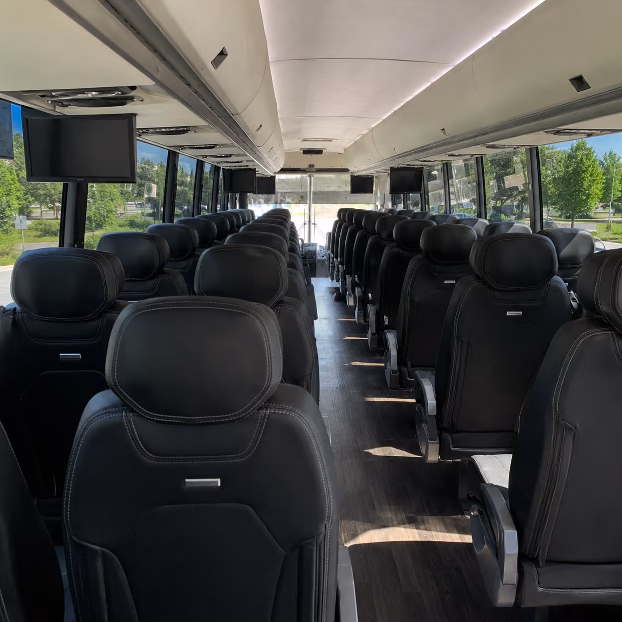 wilmington bus rental service area