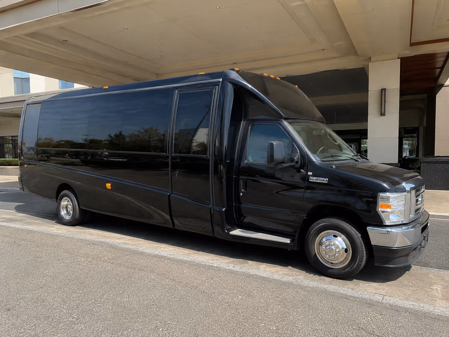 wilmington sporting event party bus rental